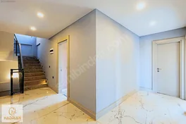 Antalya Spora Yürüme Mesafesinde Site İçinde Triplex Villa — fotoğraf 21