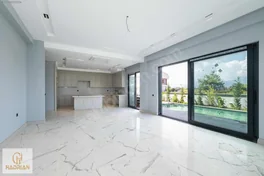 Antalya Spora Yürüme Mesafesinde Site İçinde Triplex Villa — fotoğraf 30