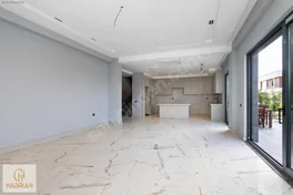 Antalya Spora Yürüme Mesafesinde Site İçinde Triplex Villa — fotoğraf 32