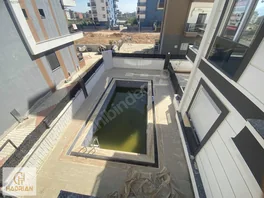 Döşemealtı Yenıköy De Satılık Havuzlu 1+1 Daire — fotoğraf 17